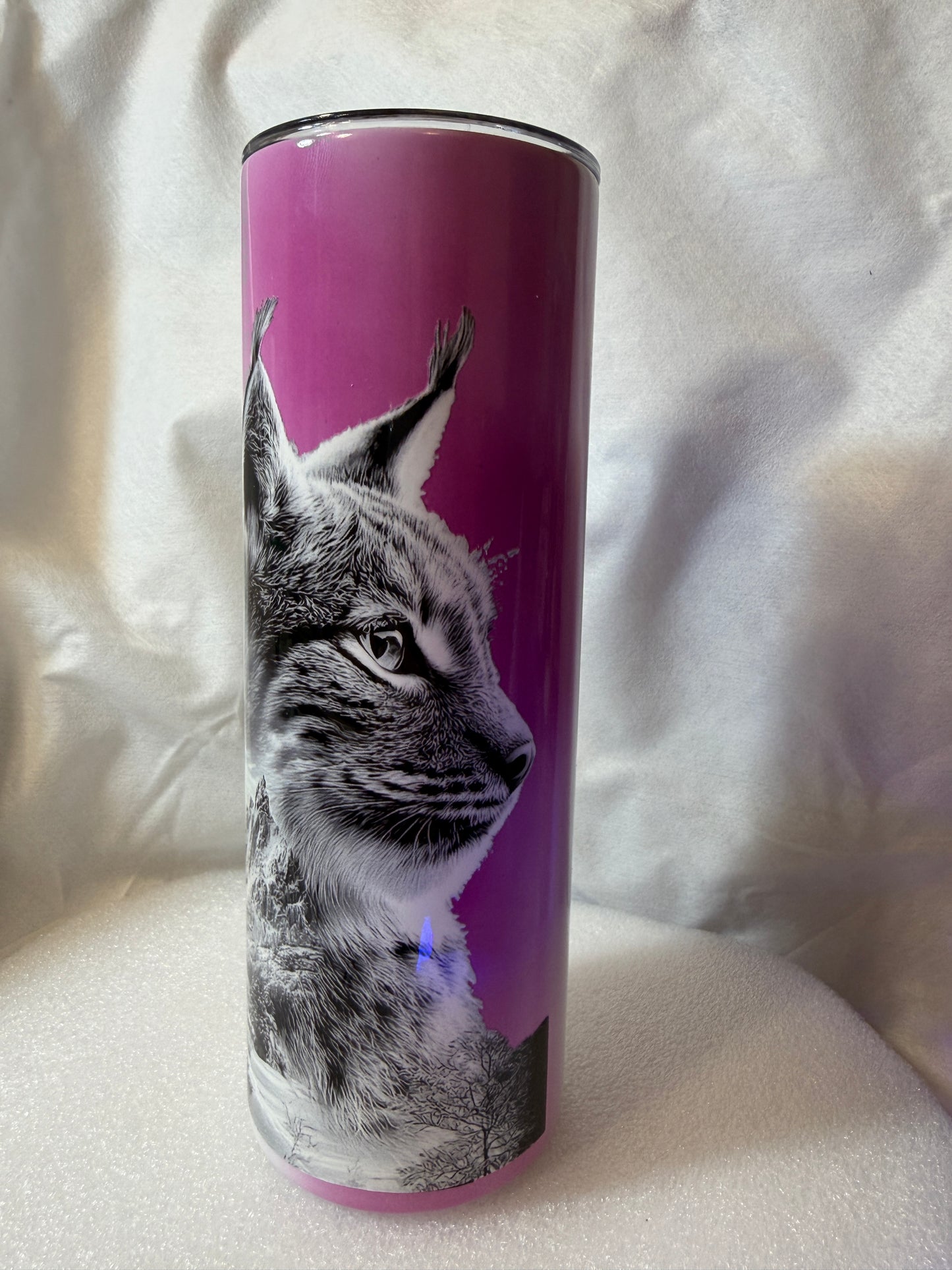 Lynx Color-Changing Tumbler 20oz | UV Reactive Pink | Personalized Wildlife Thermal Insulated